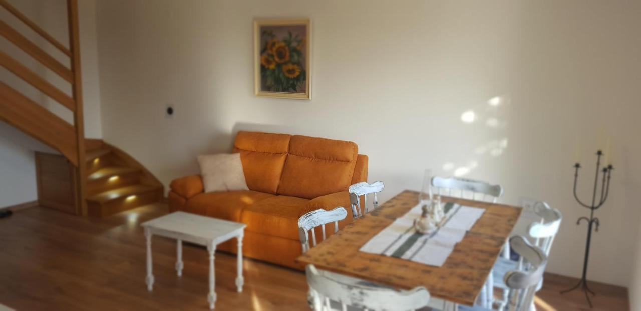 Puconci Holiday House Vilana מראה חיצוני תמונה